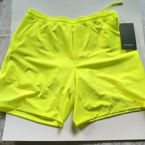 Breaker shorts